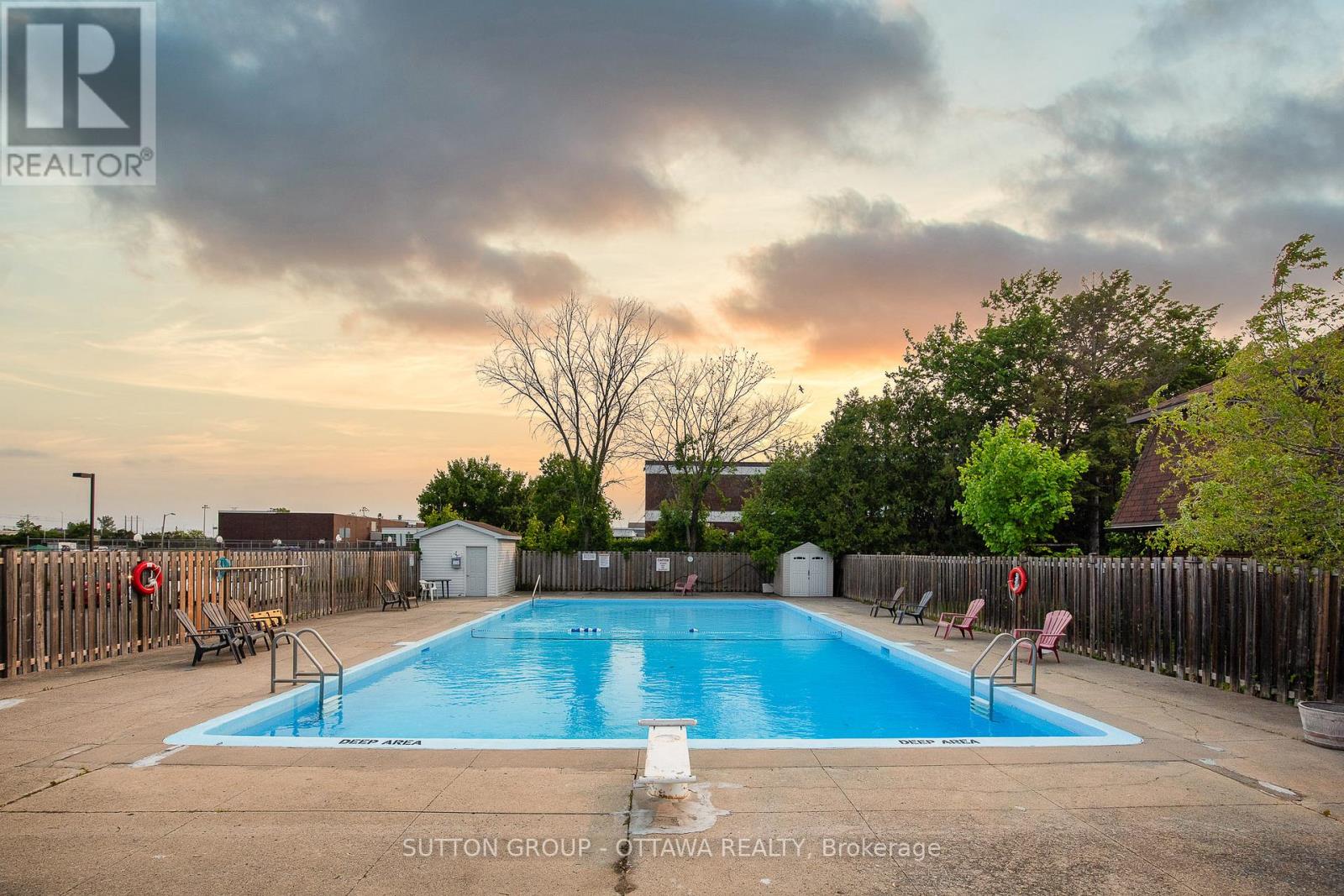 39j - 1958 Jasmine Crescent, Ottawa, Ontario K1J 7W1 - Photo 26 - X12409167