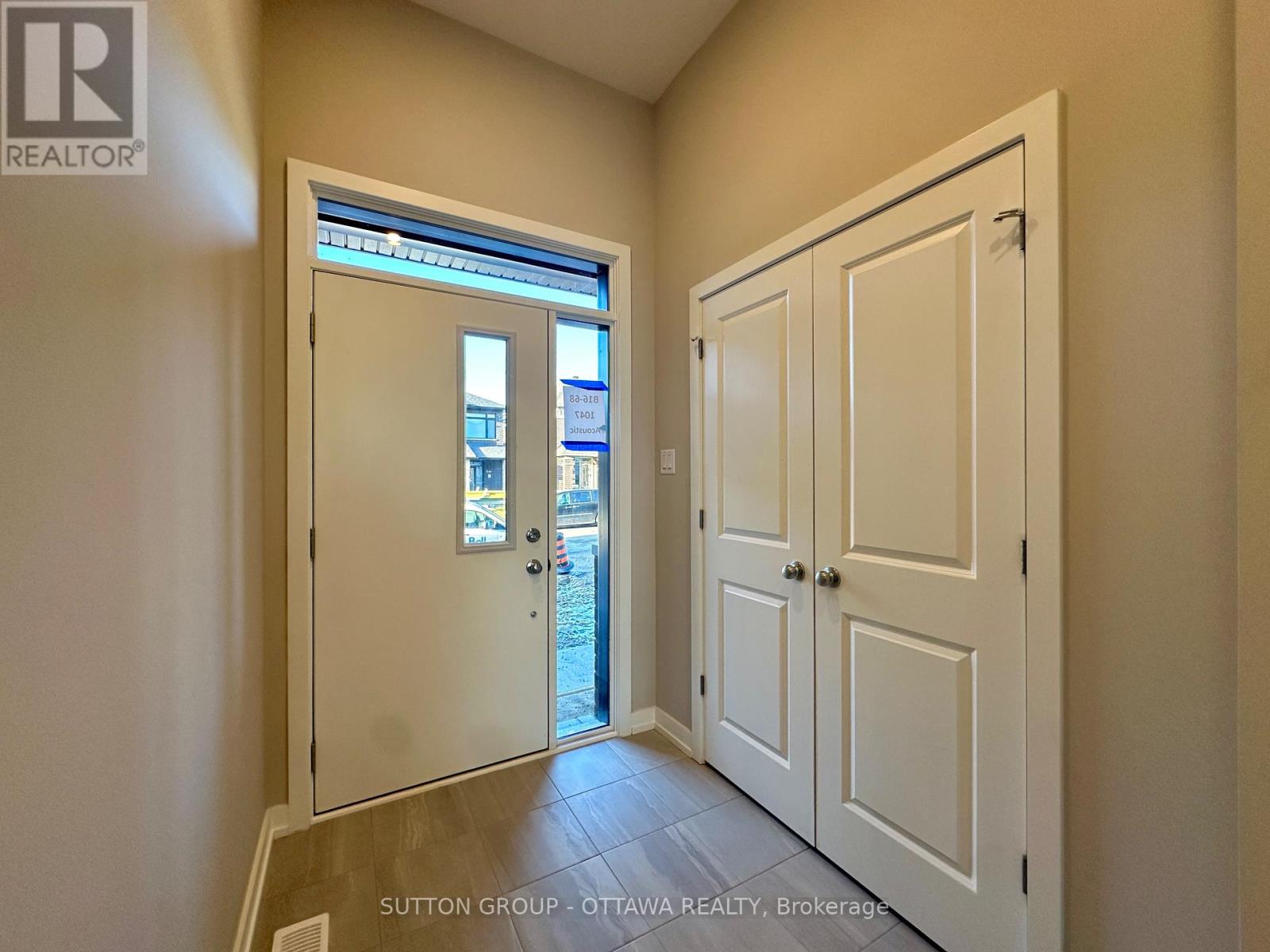 1047 Acoustic Way, Ottawa, Ontario  K4M 0Y2 - Photo 2 - X12590546