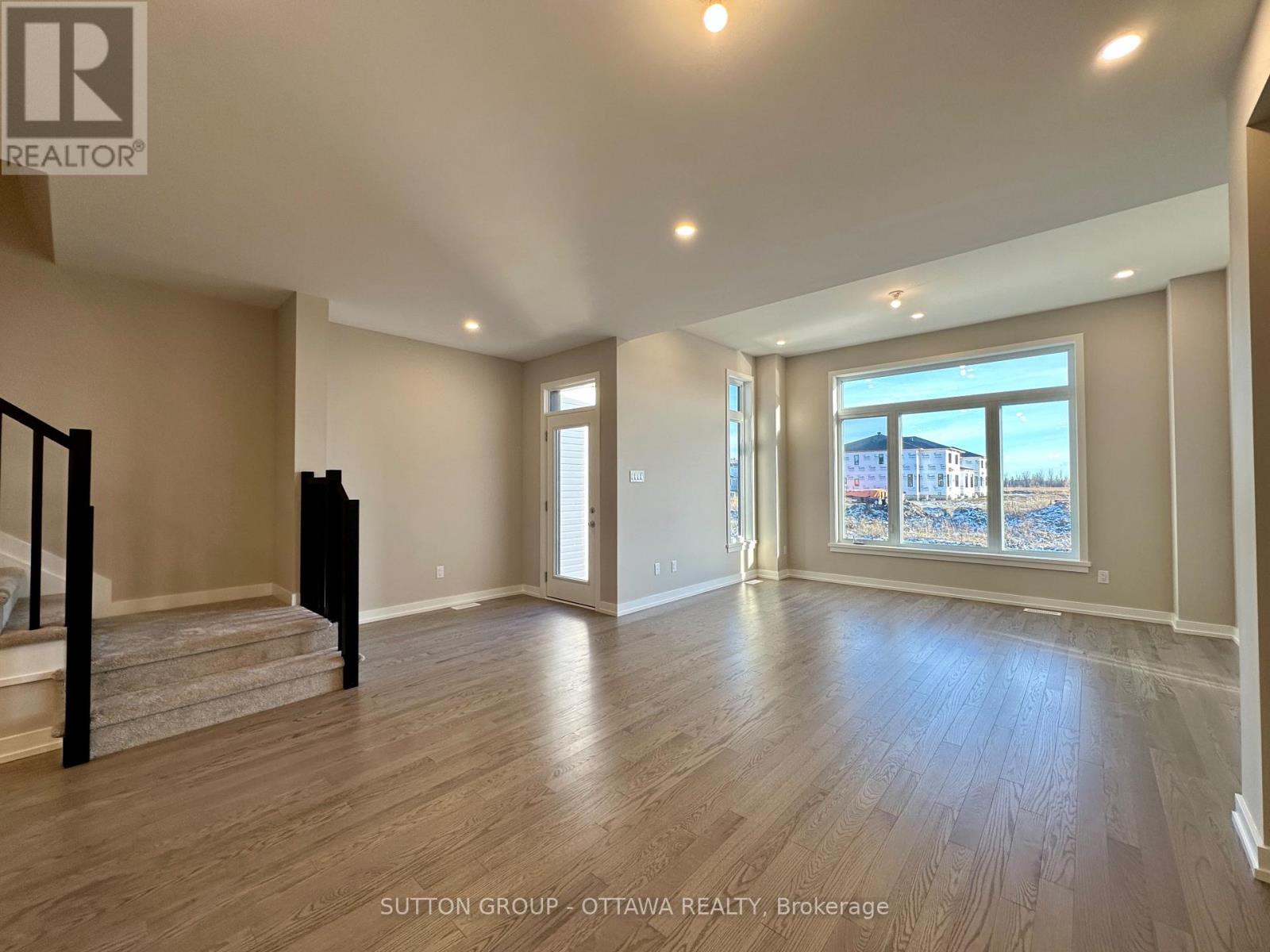 1047 Acoustic Way, Ottawa, Ontario  K4M 0Y2 - Photo 7 - X12590546