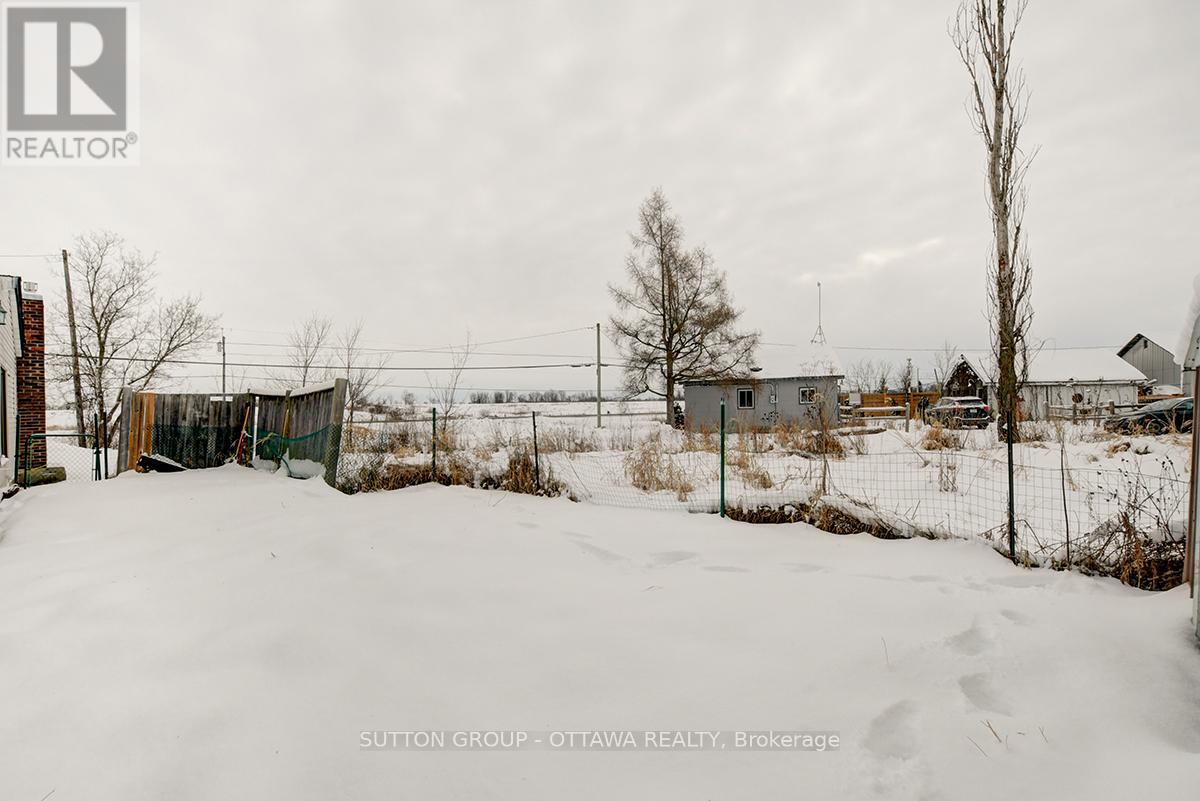458 River Road, Ottawa, Ontario  K1V 1E7 - Photo 31 - X12582396
