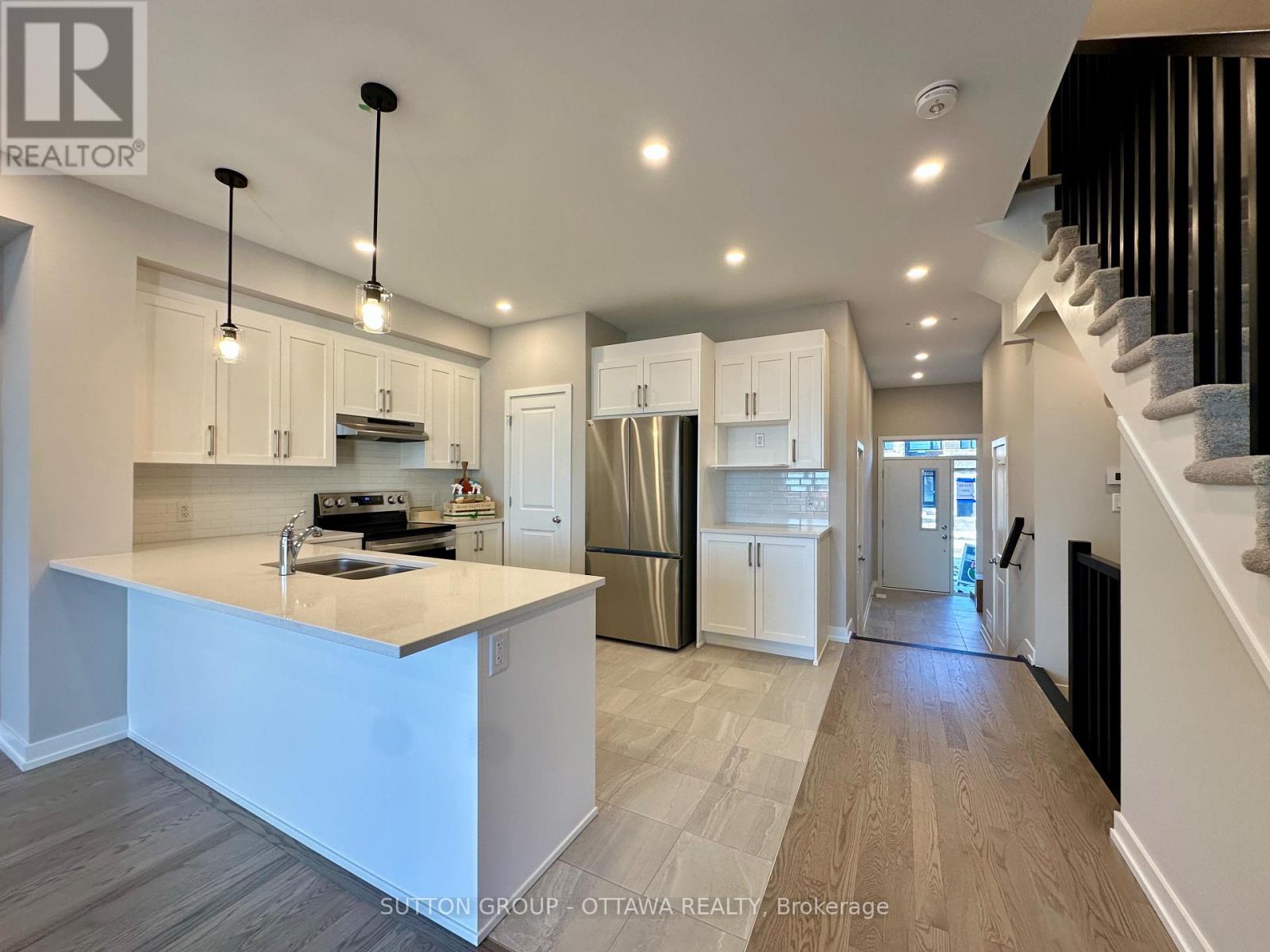 1047 Acoustic Way, Ottawa, Ontario  K4M 0Y2 - Photo 4 - X12590546