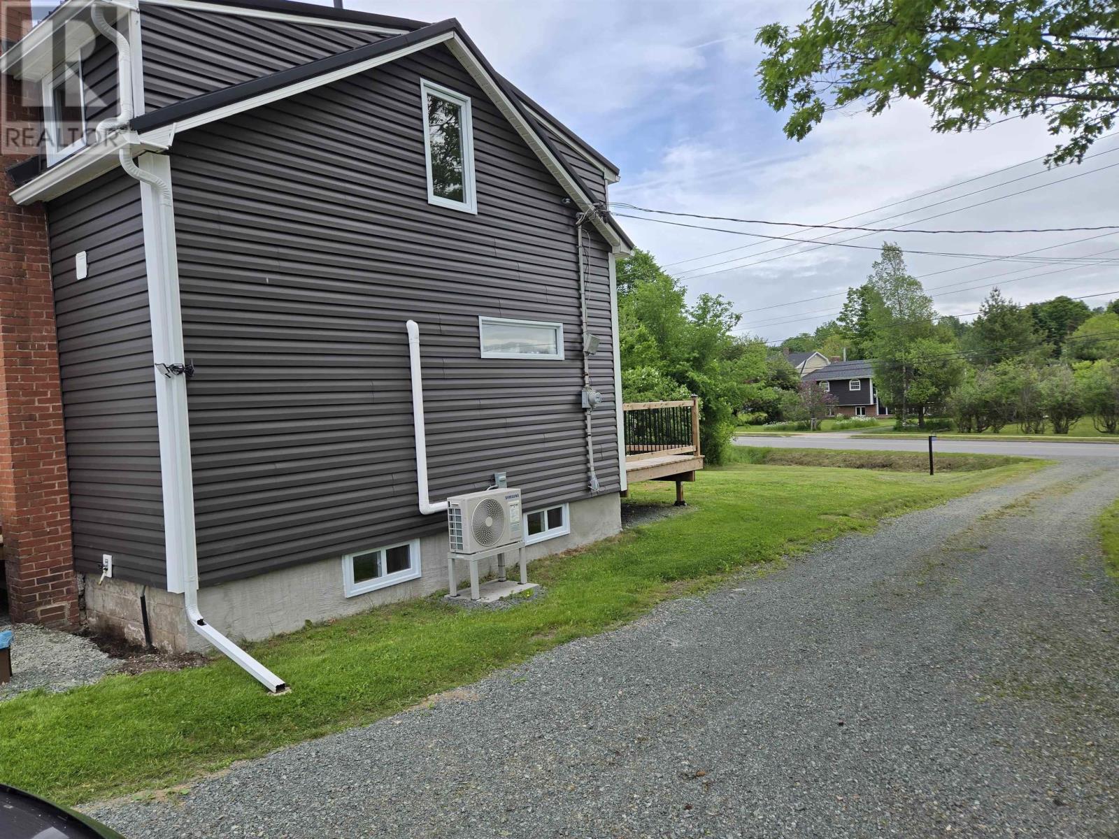 2005 East Prince Street, Salmon River, Nova Scotia  B2N 1K2 - Photo 15 - 202529387