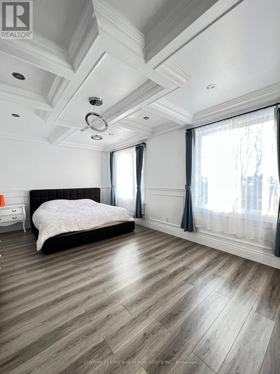 Main/up - 133 York Mills Road, Toronto, Ontario  M2L 1K4 - Photo 7 - C12627210