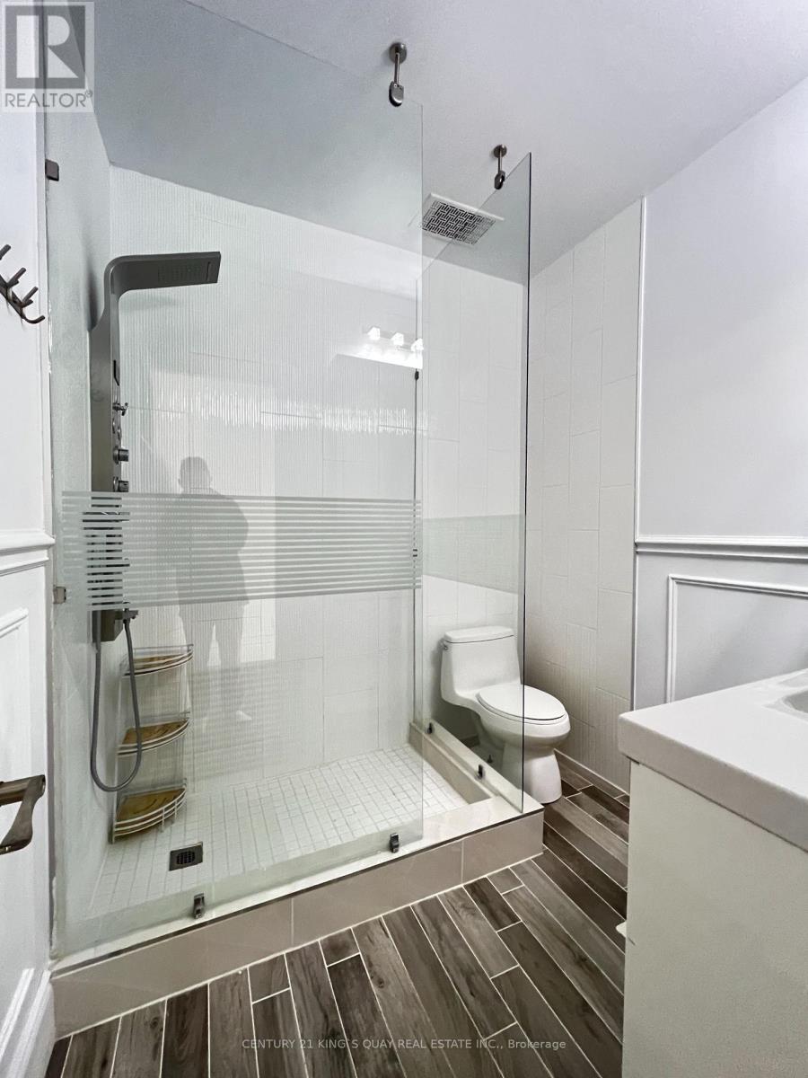 Main/up - 133 York Mills Road, Toronto, Ontario  M2L 1K4 - Photo 10 - C12627210