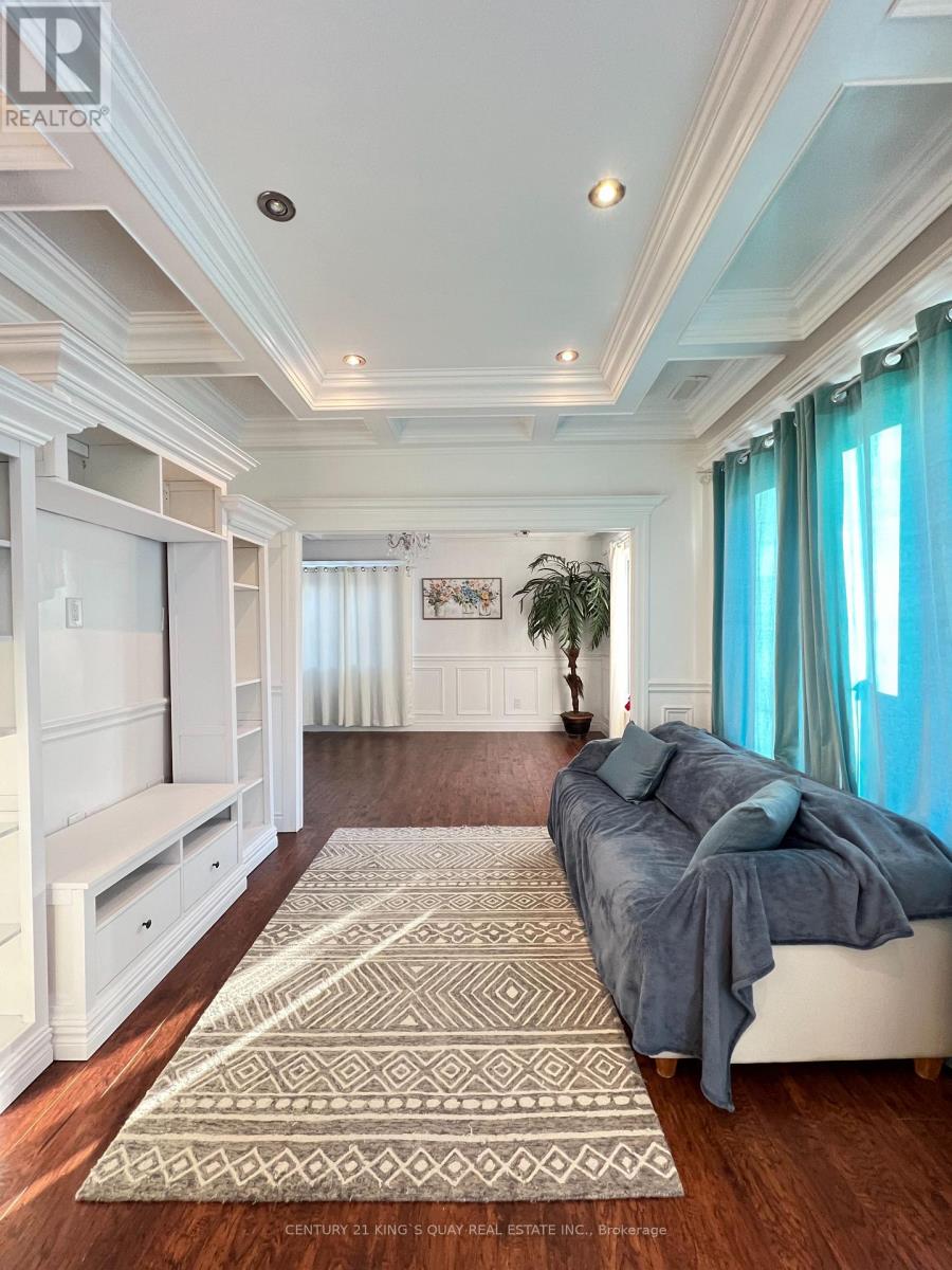 Main/up - 133 York Mills Road, Toronto, Ontario  M2L 1K4 - Photo 4 - C12627210