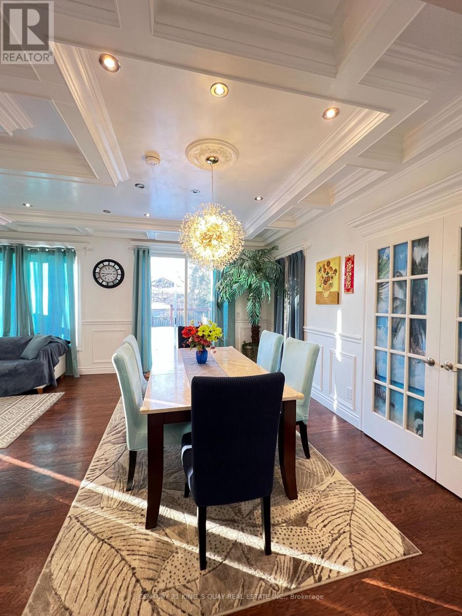 Main/up - 133 York Mills Road, Toronto, Ontario  M2L 1K4 - Photo 3 - C12627210