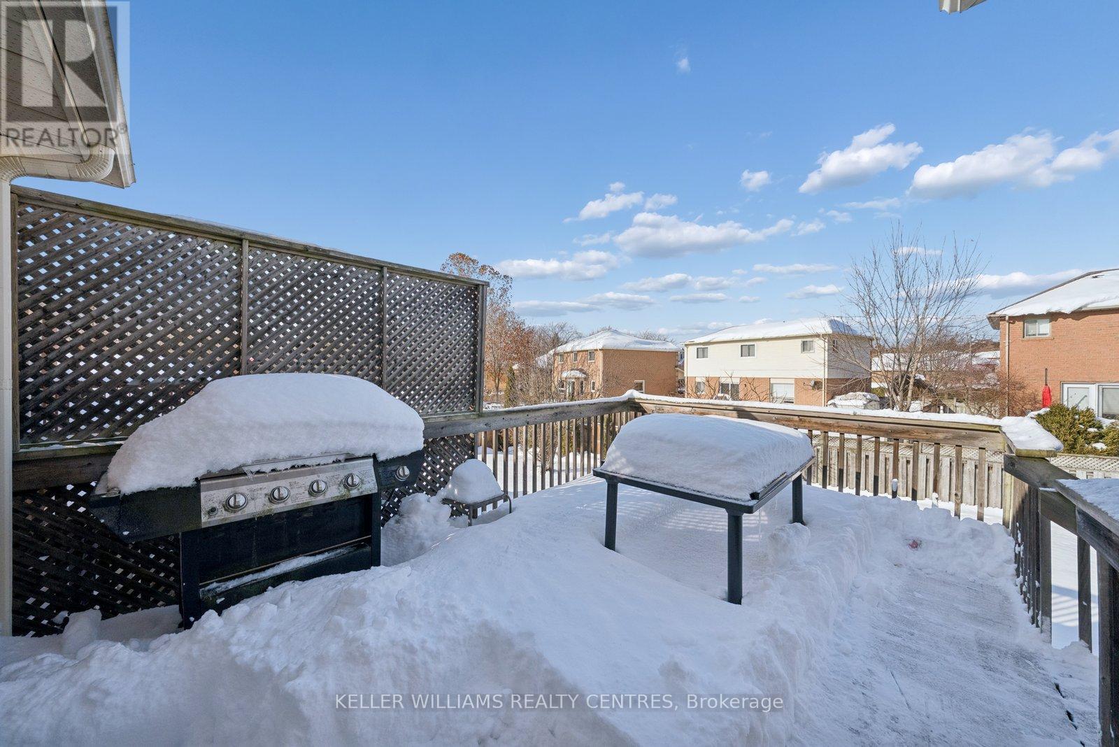 10 Margaret Place, Georgina, Ontario  L4P 3X2 - Photo 38 - N12598004