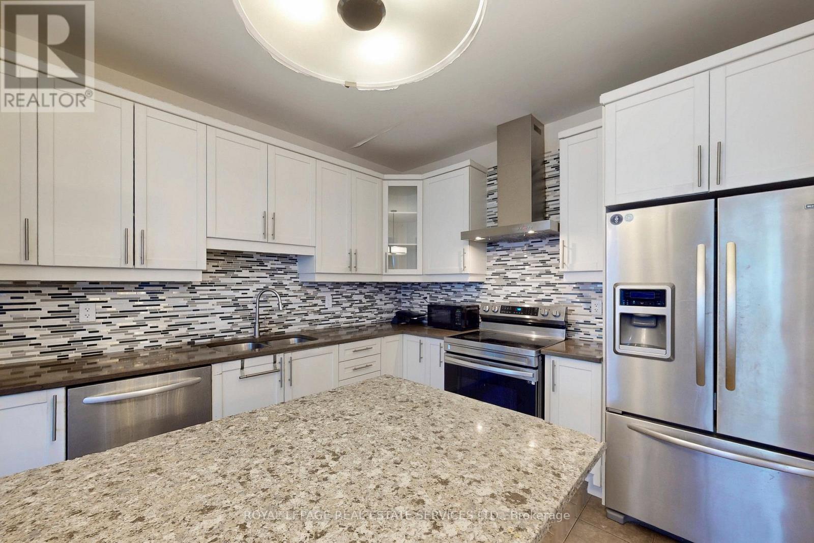 389 Gosford Crescent, Milton, Ontario L9T 8G8 - Photo 37 - W12615904