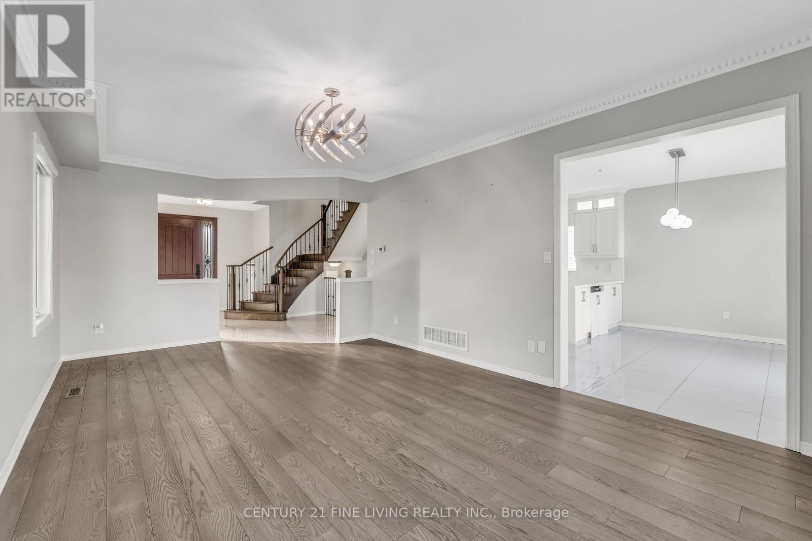 3 Sailwind Road, Brampton, Ontario L6R 2G3 - Photo 11 - W12616934