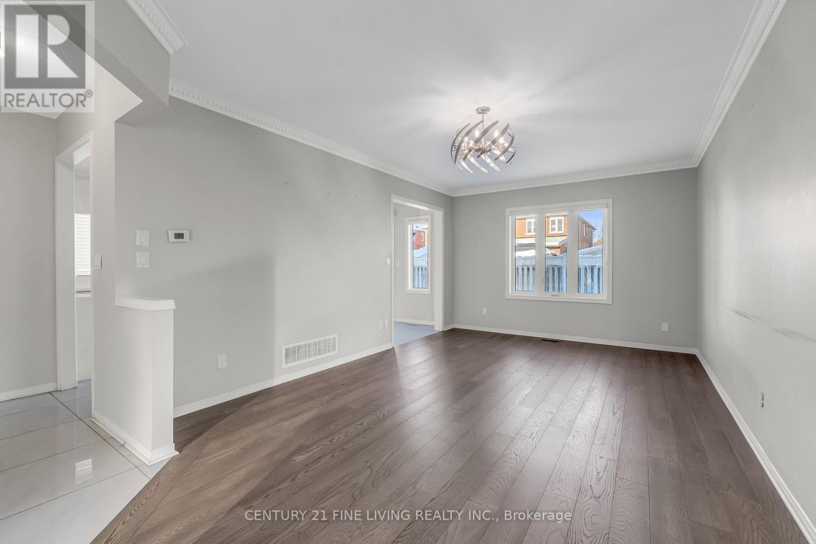 3 Sailwind Road, Brampton, Ontario L6R 2G3 - Photo 10 - W12616934