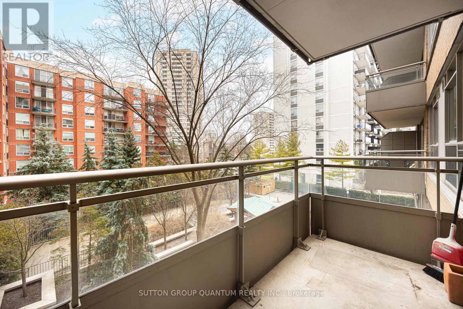 302 - 245 Davisville Avenue, Toronto, Ontario  M4S 3H4 - Photo 17 - C12629568
