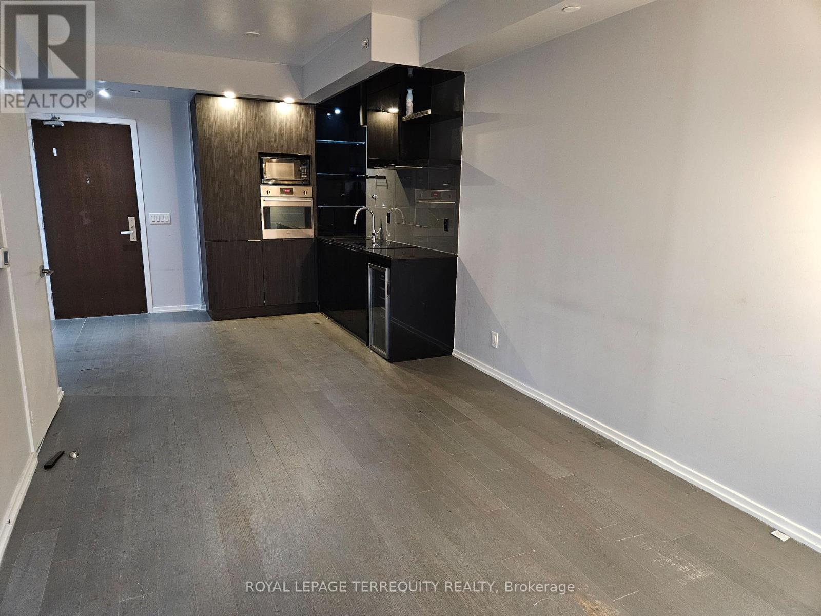 2410 - 70 Temperance Street, Toronto, Ontario  M5H 0B1 - Photo 15 - C12629572