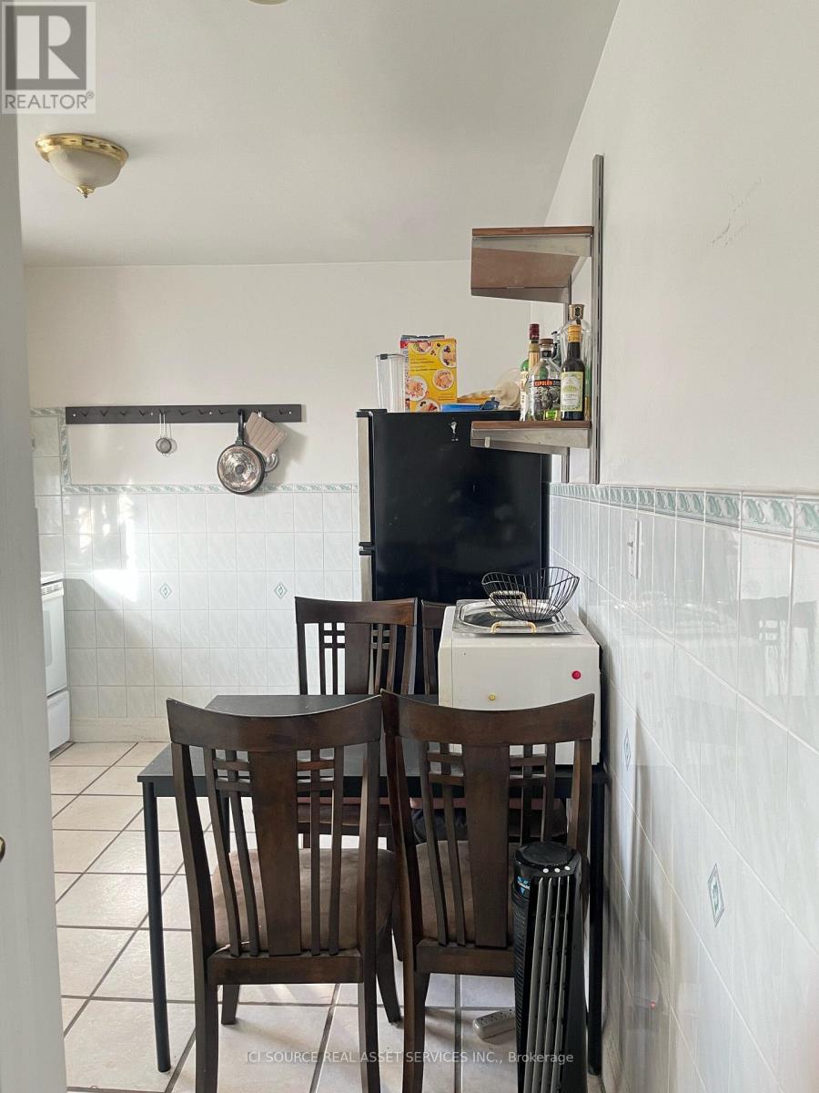 2 - 56 Markham Street, Toronto, Ontario  M6J 2G5 - Photo 16 - C12629582