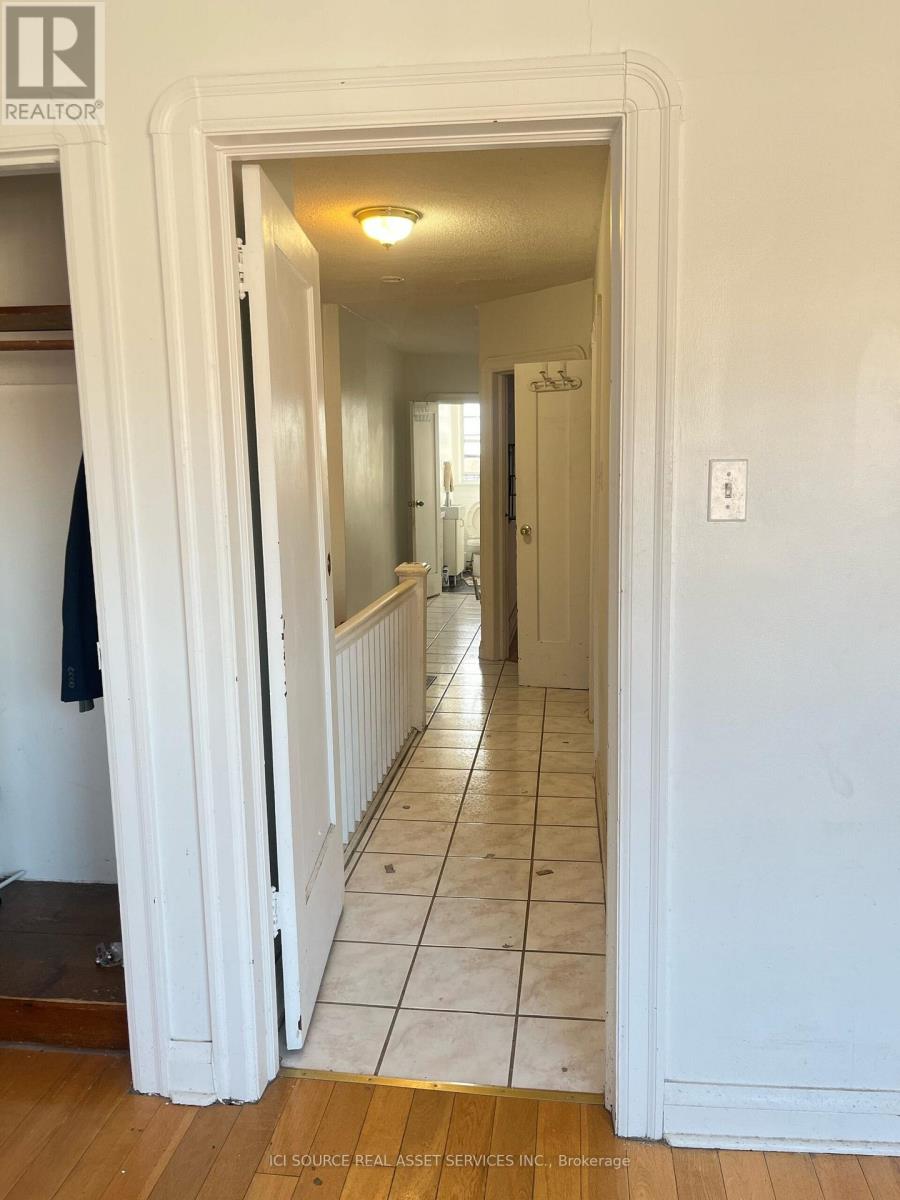 2 - 56 Markham Street, Toronto, Ontario  M6J 2G5 - Photo 4 - C12629582