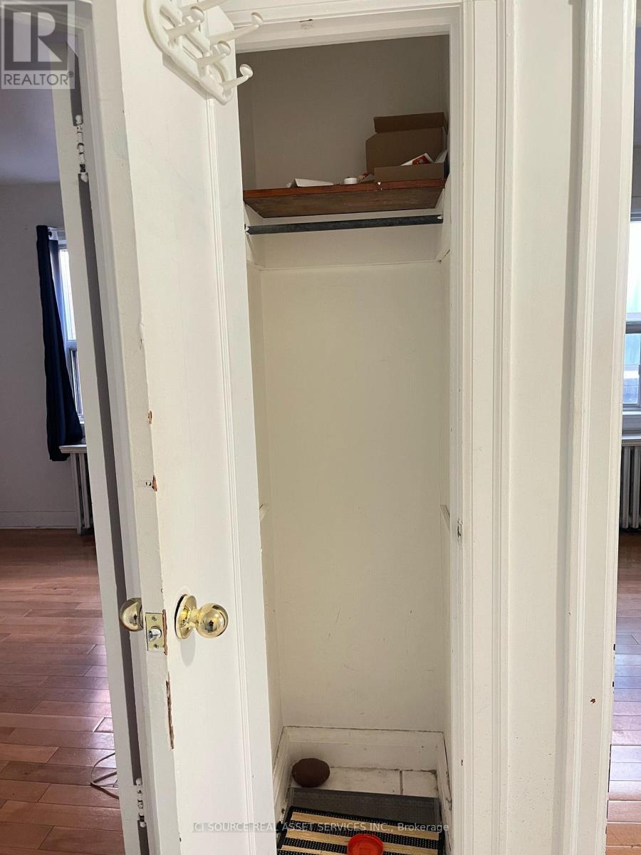 2 - 56 Markham Street, Toronto, Ontario  M6J 2G5 - Photo 7 - C12629582