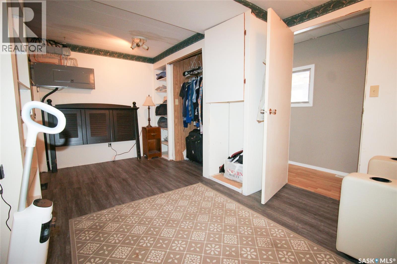 513-515 2nd Avenue S, Simmie, Saskatchewan  S0N 2N0 - Photo 10 - SK025569