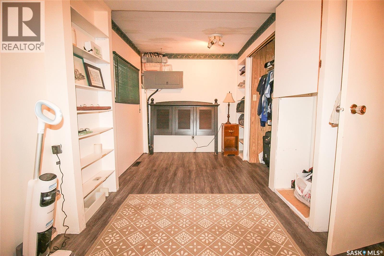 513-515 2nd Avenue S, Simmie, Saskatchewan  S0N 2N0 - Photo 11 - SK025569