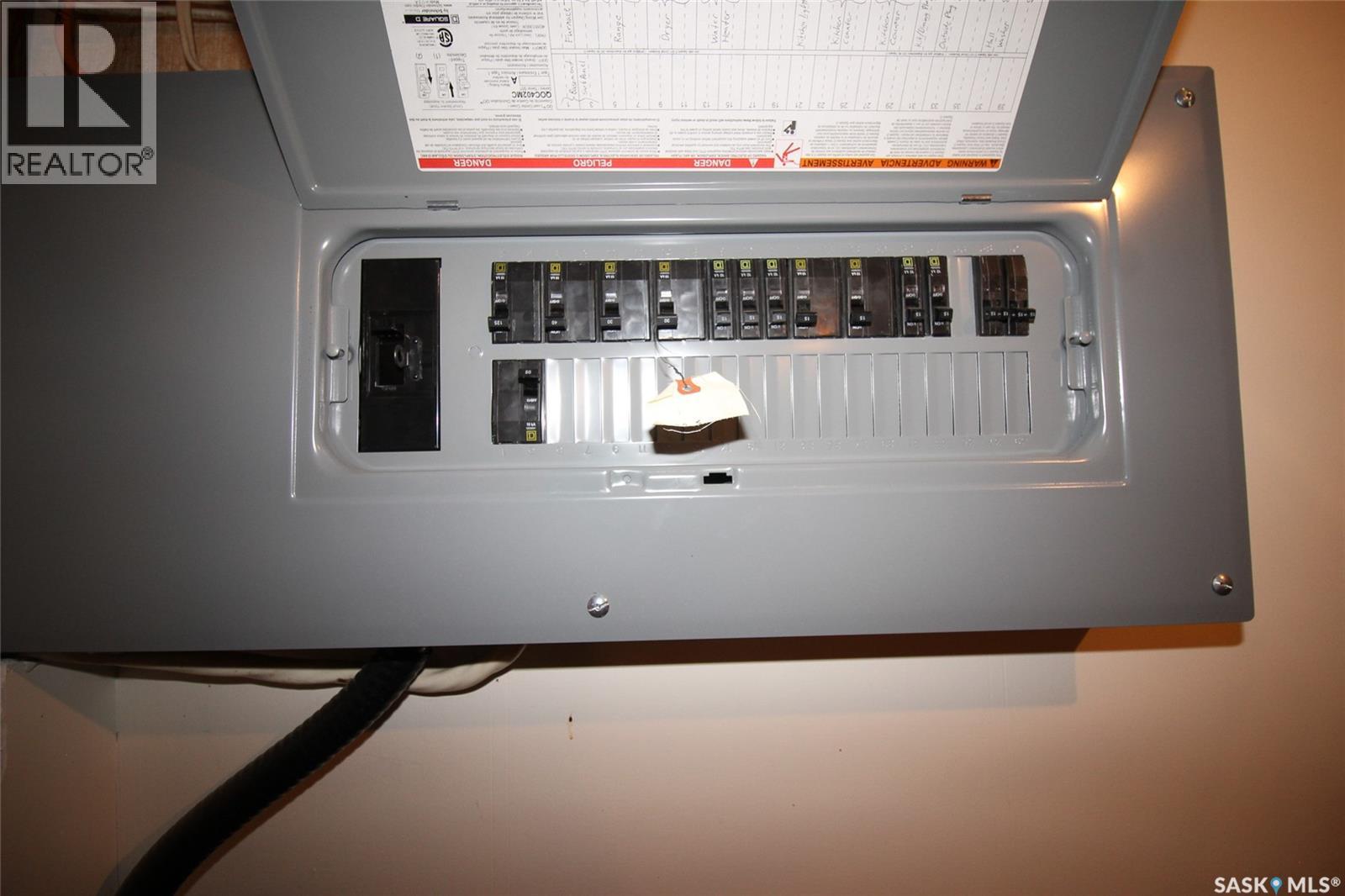 513-515 2nd Avenue S, Simmie, Saskatchewan  S0N 2N0 - Photo 12 - SK025569