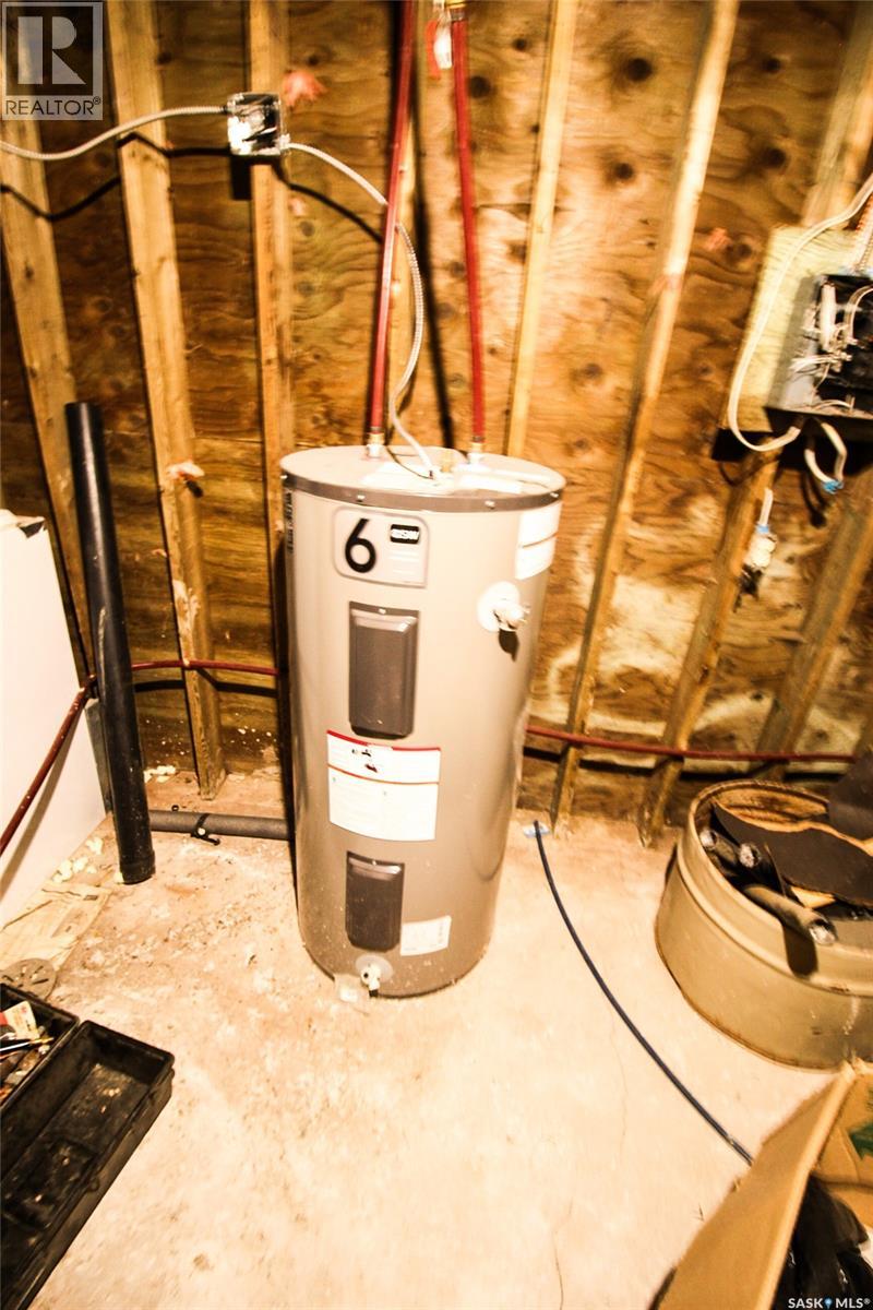 513-515 2nd Avenue S, Simmie, Saskatchewan  S0N 2N0 - Photo 22 - SK025569