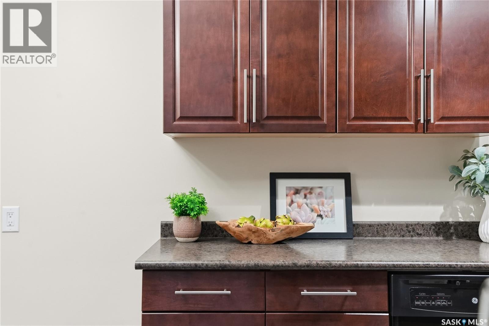 15 274 Pinehouse Drive, Saskatoon, Saskatchewan  S7K 4W9 - Photo 18 - SK025543