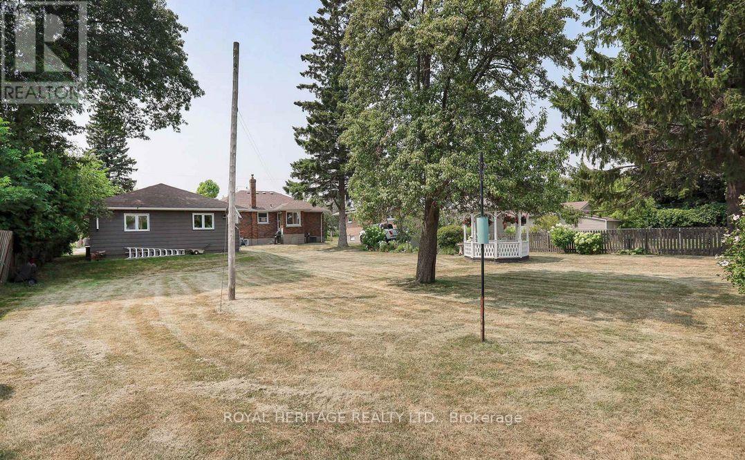 339 Nipigon Street E, Oshawa, Ontario  L1J 4P1 - Photo 24 - E12629592