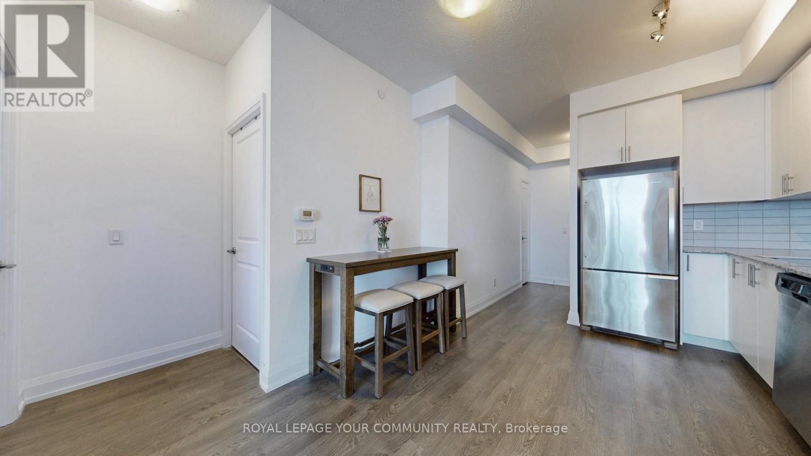 1014 - 7900 Bathurst Street, Vaughan (Beverley Glen), Ontario  L4J 0J9 - Photo 11 - N12629576