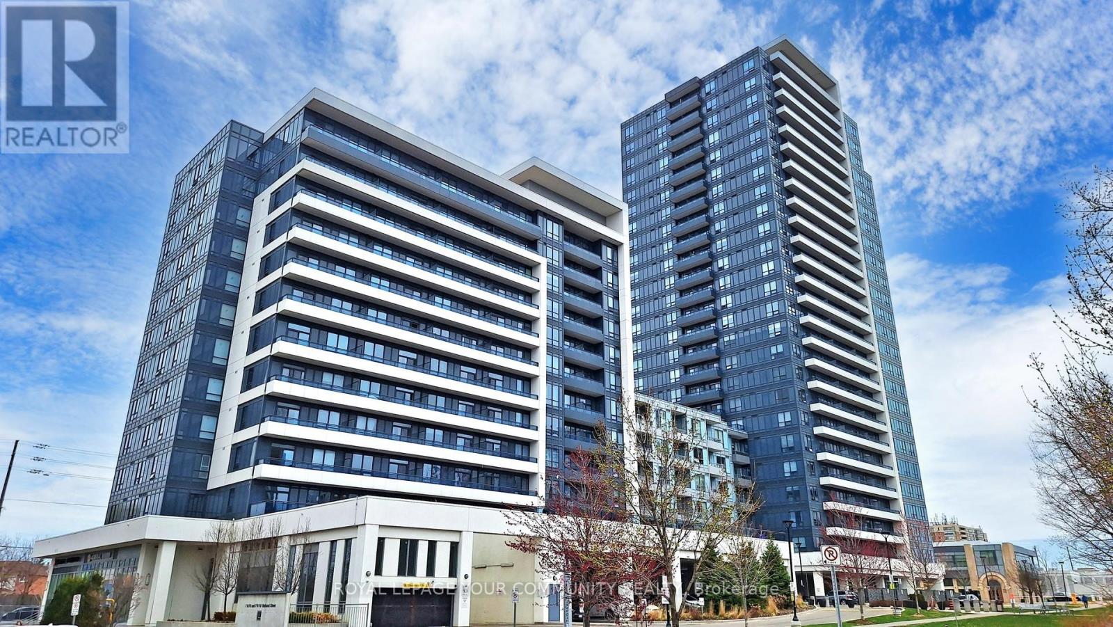 1014 - 7900 Bathurst Street, Vaughan (Beverley Glen), Ontario  L4J 0J9 - Photo 3 - N12629576