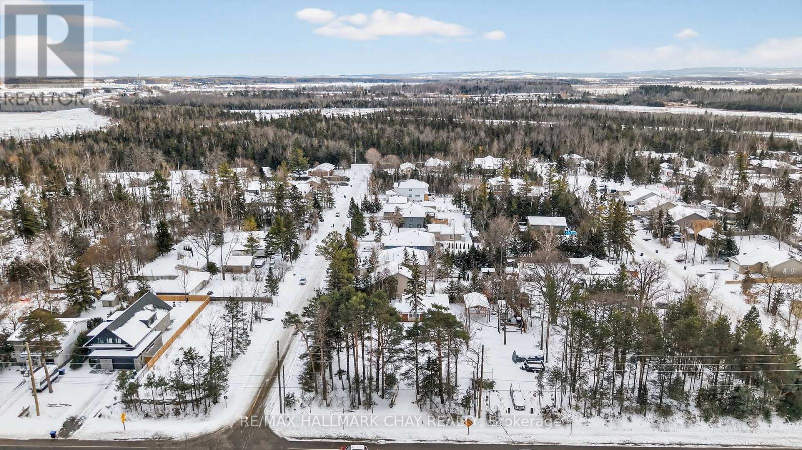 8717 Beachwood Road, Wasaga Beach, Ontario  L9Z 2G5 - Photo 45 - S12629636