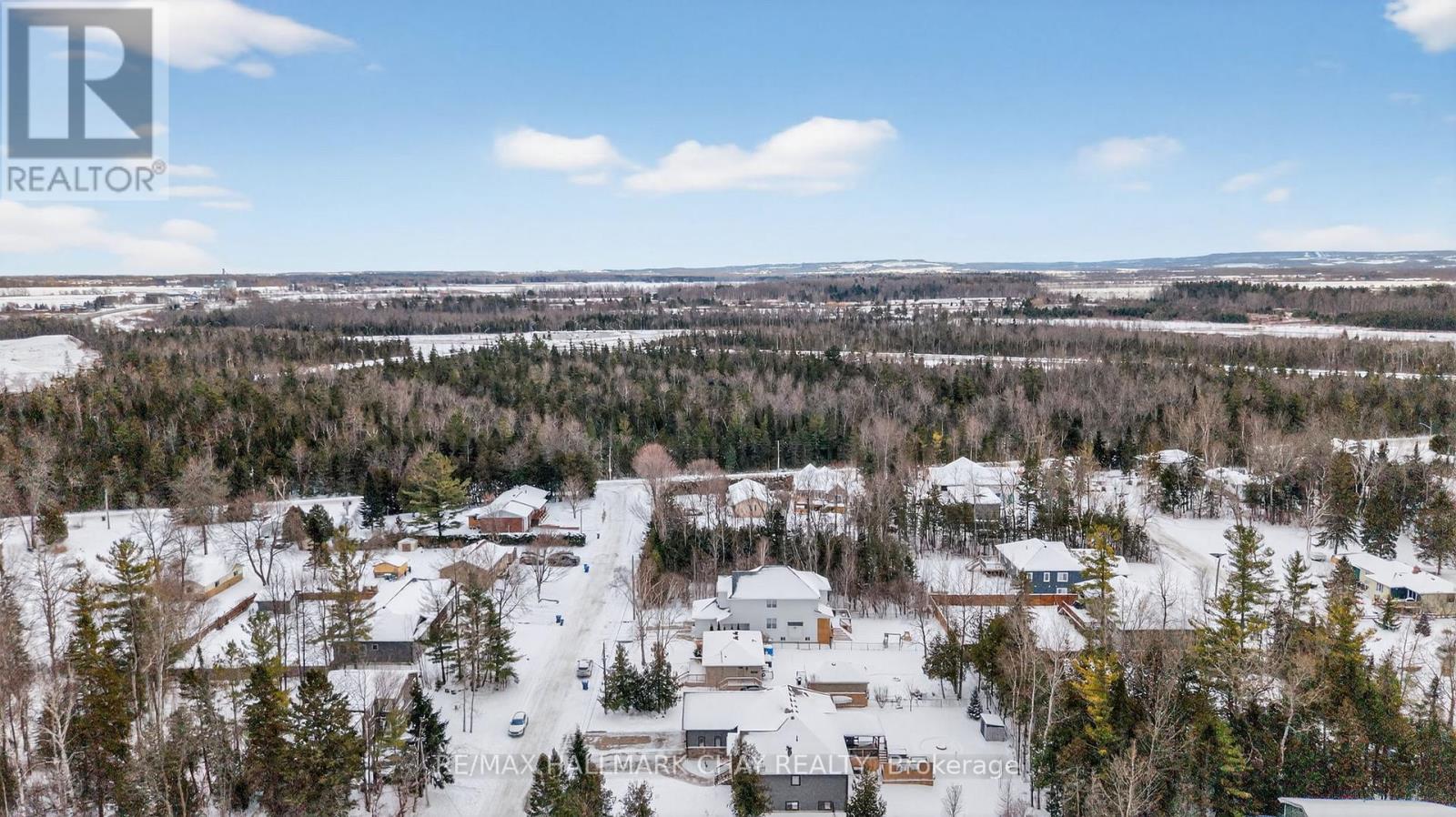 8717 Beachwood Road, Wasaga Beach, Ontario  L9Z 2G5 - Photo 50 - S12629636