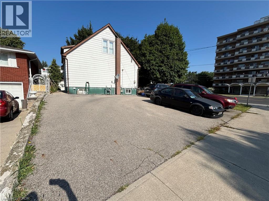 55 Mohawk Road W, Hamilton, Ontario  L9C 1V9 - Photo 17 - 40793508