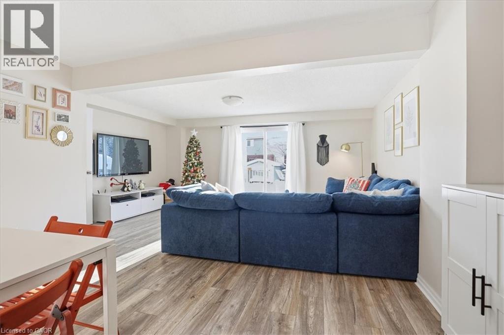 621 Pinerow Crescent Unit# A, Waterloo, Ontario  N2T 2K8 - Photo 15 - 40793443