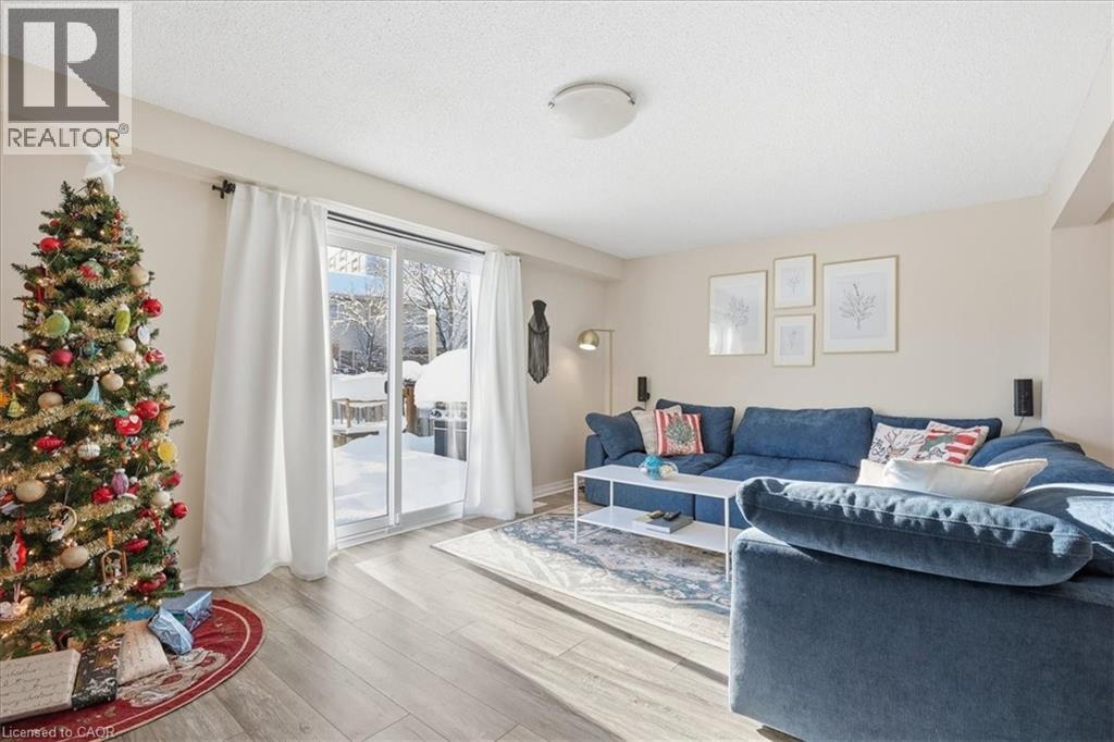 621 Pinerow Crescent Unit# A, Waterloo, Ontario  N2T 2K8 - Photo 18 - 40793443