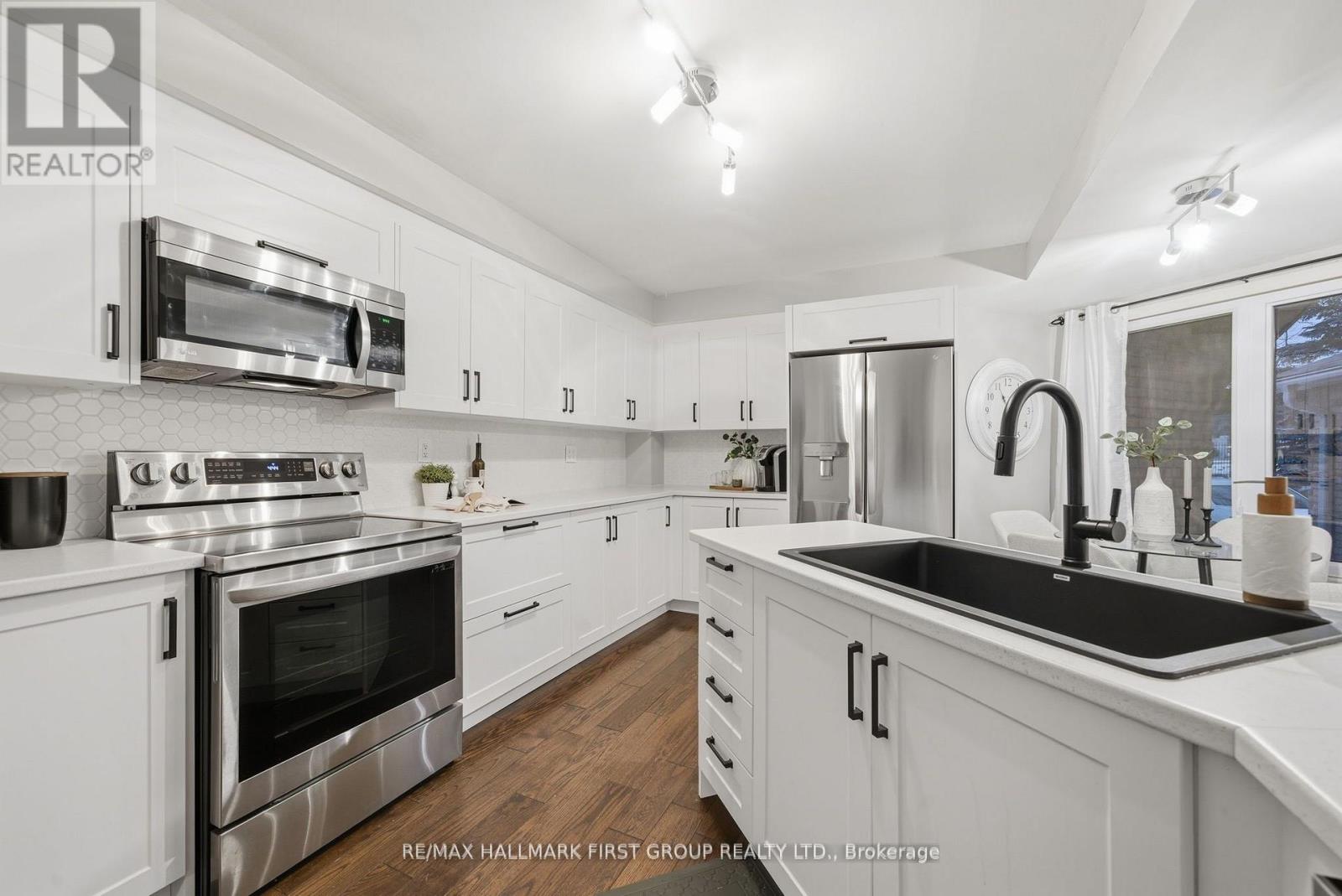 23 Davies Crescent, Whitby, Ontario  L1N 8X4 - Photo 10 - E12629754