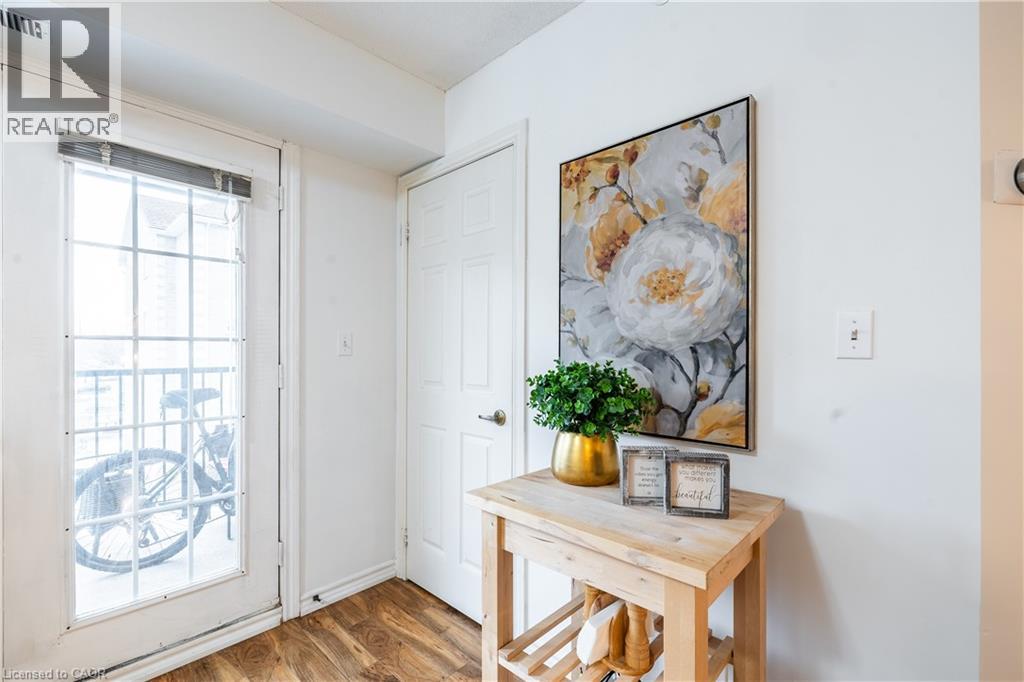 1441 Walkers Line Unit# 311, Burlington, Ontario  L7M 4P2 - Photo 11 - 40793693