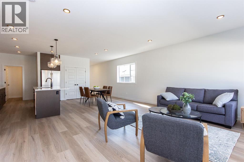 10 Tindale Place, Red Deer, Alberta  T4P 0T8 - Photo 7 - A2250207