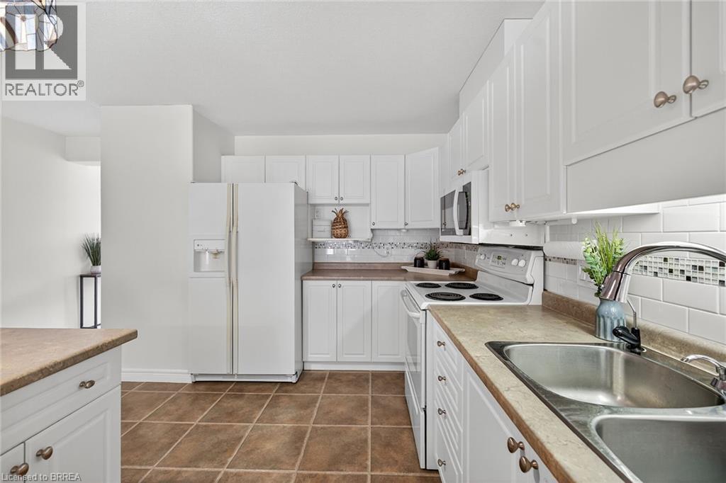 385 Park Road N Unit# 4, Brantford, Ontario  N3R 0A1 - Photo 13 - 40782644