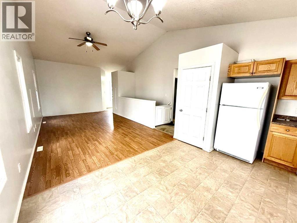 2825 12 Avenue, Wainwright, Alberta T9W 0A9 - Photo 7 - A2236678