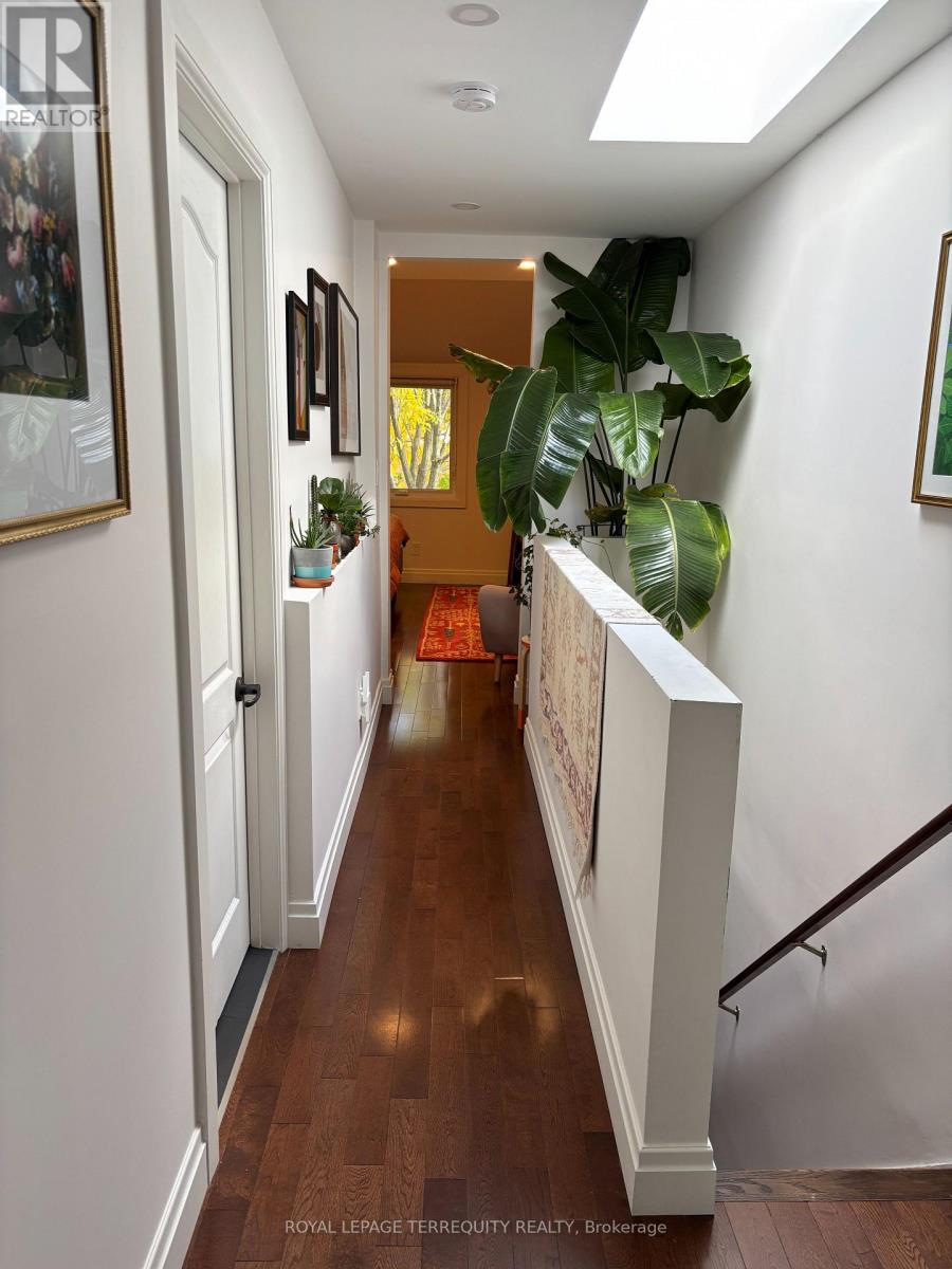 388 Ashdale Avenue, Toronto, Ontario  M4L 2Z2 - Photo 11 - E12627670