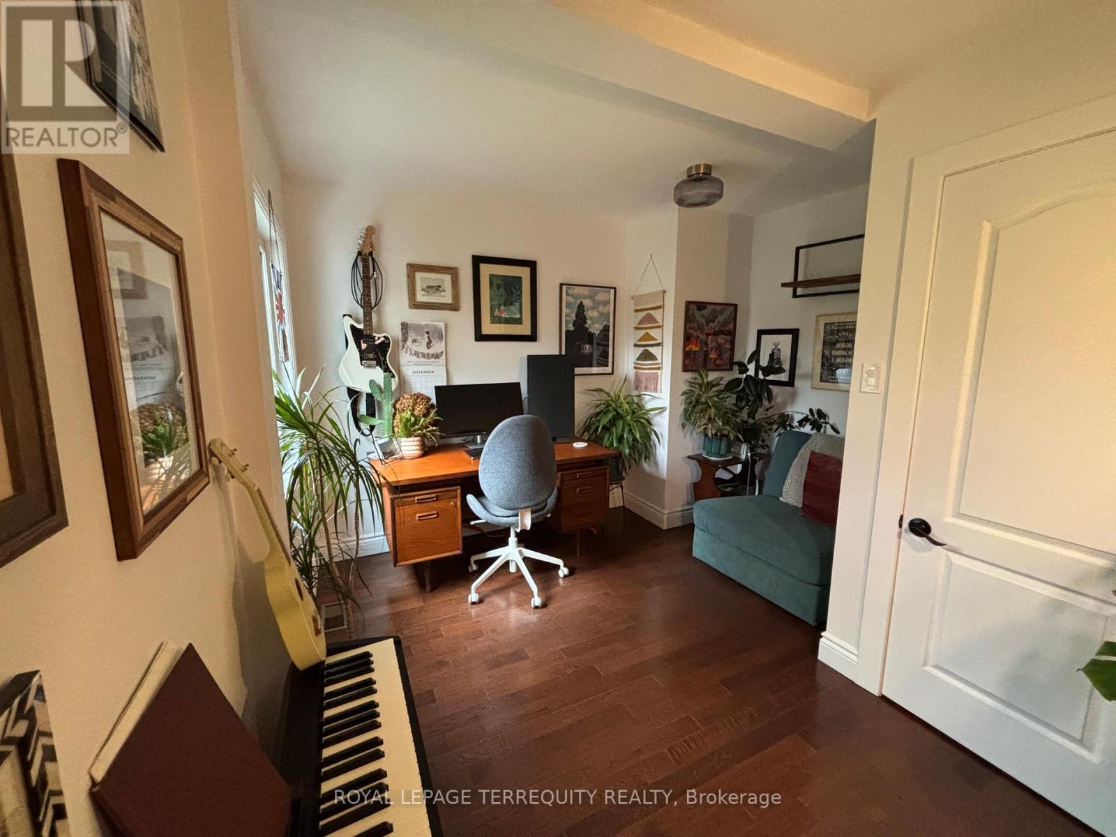 388 Ashdale Avenue, Toronto, Ontario  M4L 2Z2 - Photo 15 - E12627670