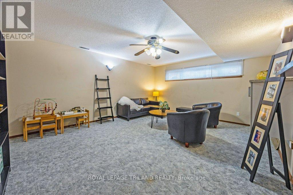 15 Stirling Crescent, St. Thomas, Ontario  N5P 3R4 - Photo 30 - X12629658