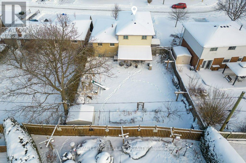 15 Stirling Crescent, St. Thomas, Ontario  N5P 3R4 - Photo 42 - X12629658