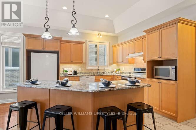 1662 Shore Road, London South, Ontario  N6K 5B9 - Photo 13 - X12629712