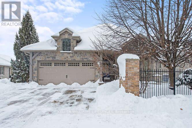 1662 Shore Road, London South, Ontario  N6K 5B9 - Photo 2 - X12629712