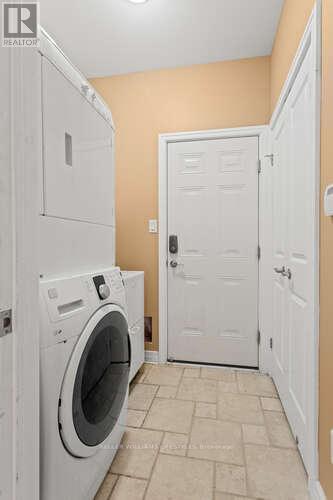 1662 Shore Road, London South, Ontario  N6K 5B9 - Photo 21 - X12629712