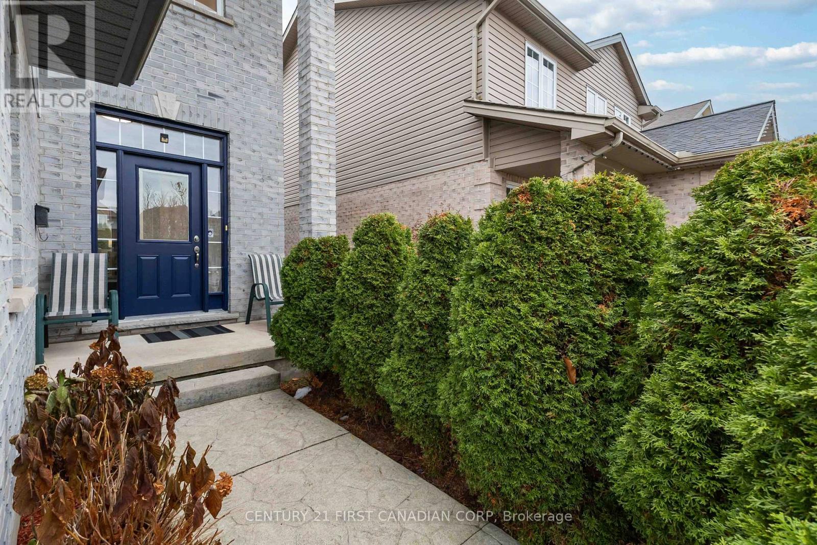 1353 South Wenige Drive, London North, Ontario  N5X 4M8 - Photo 2 - X12629752