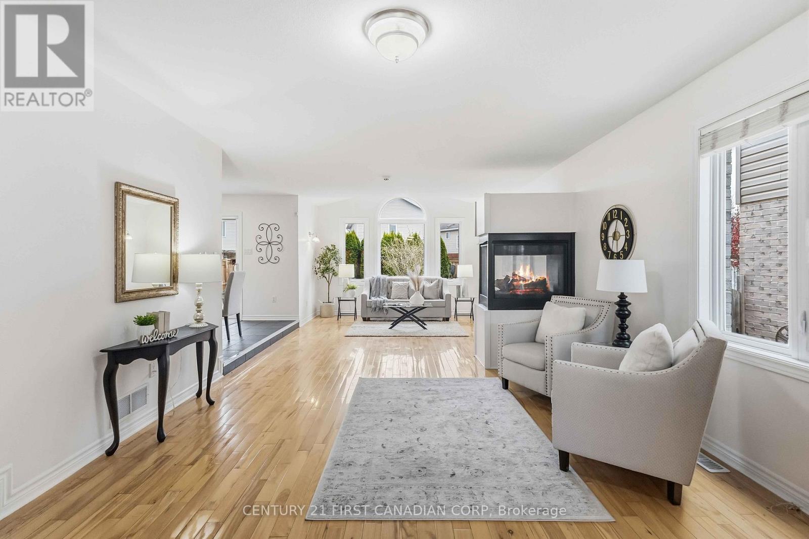 1353 South Wenige Drive, London North, Ontario  N5X 4M8 - Photo 4 - X12629752