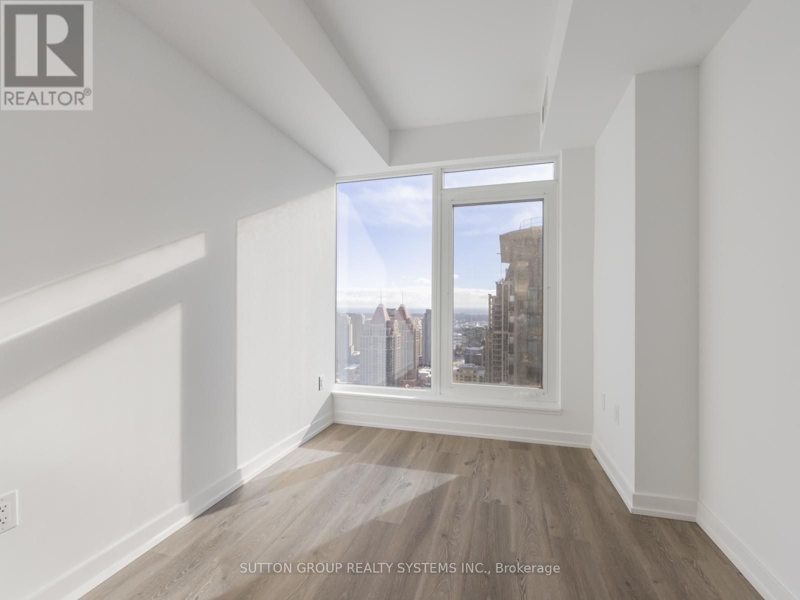 3505 - 395 Square One Drive, Mississauga, Ontario  L5B 0P6 - Photo 19 - W12629562