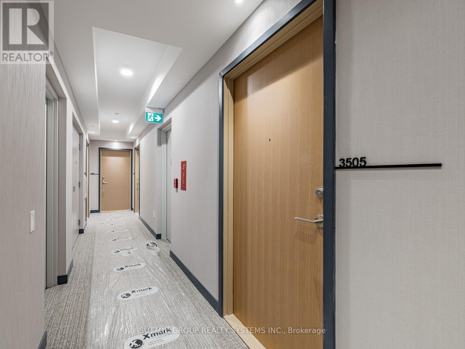 3505 - 395 Square One Drive, Mississauga, Ontario  L5B 0P6 - Photo 3 - W12629562