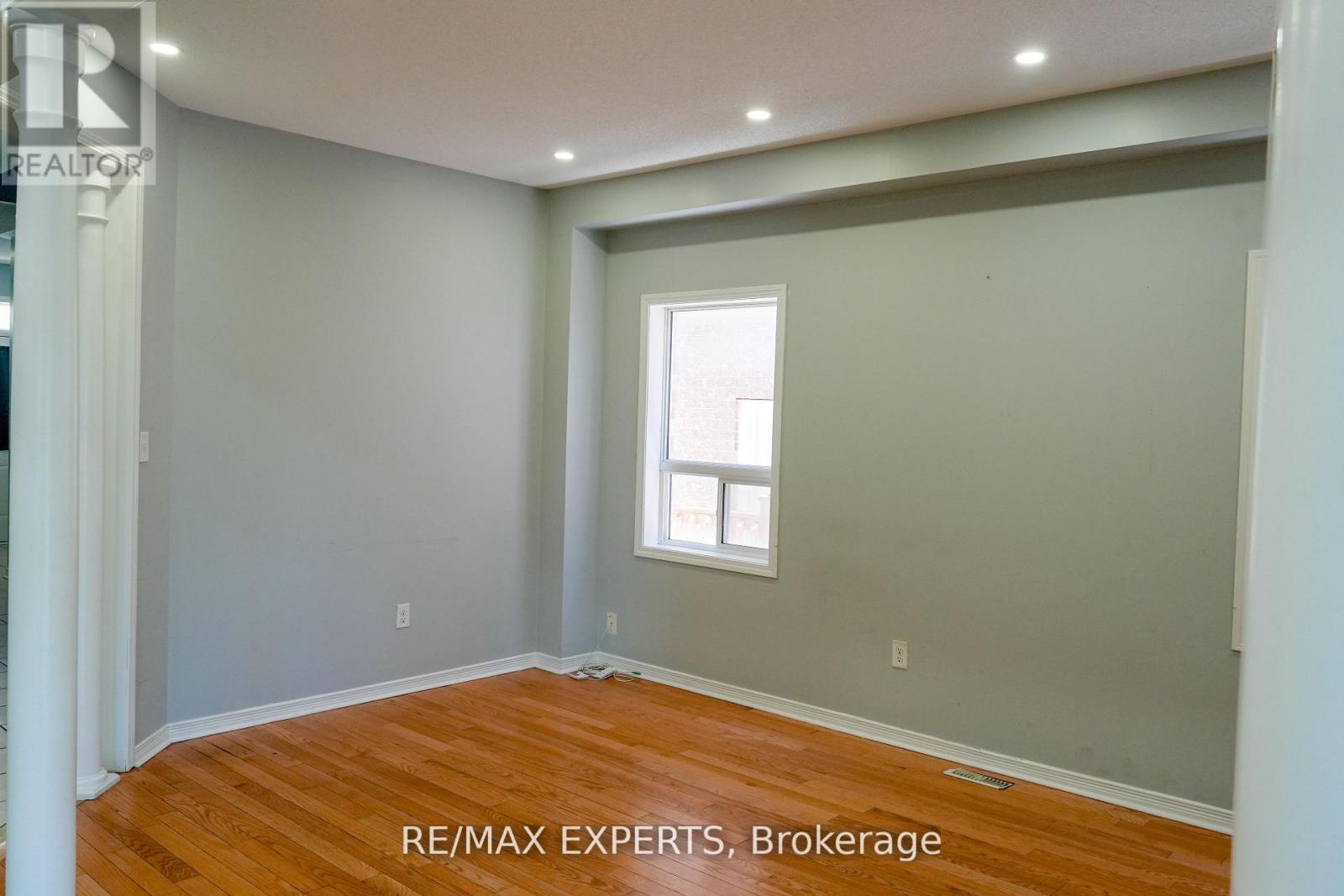 63 Haviland Circle, Brampton, Ontario  L6R 0T7 - Photo 15 - W12629586