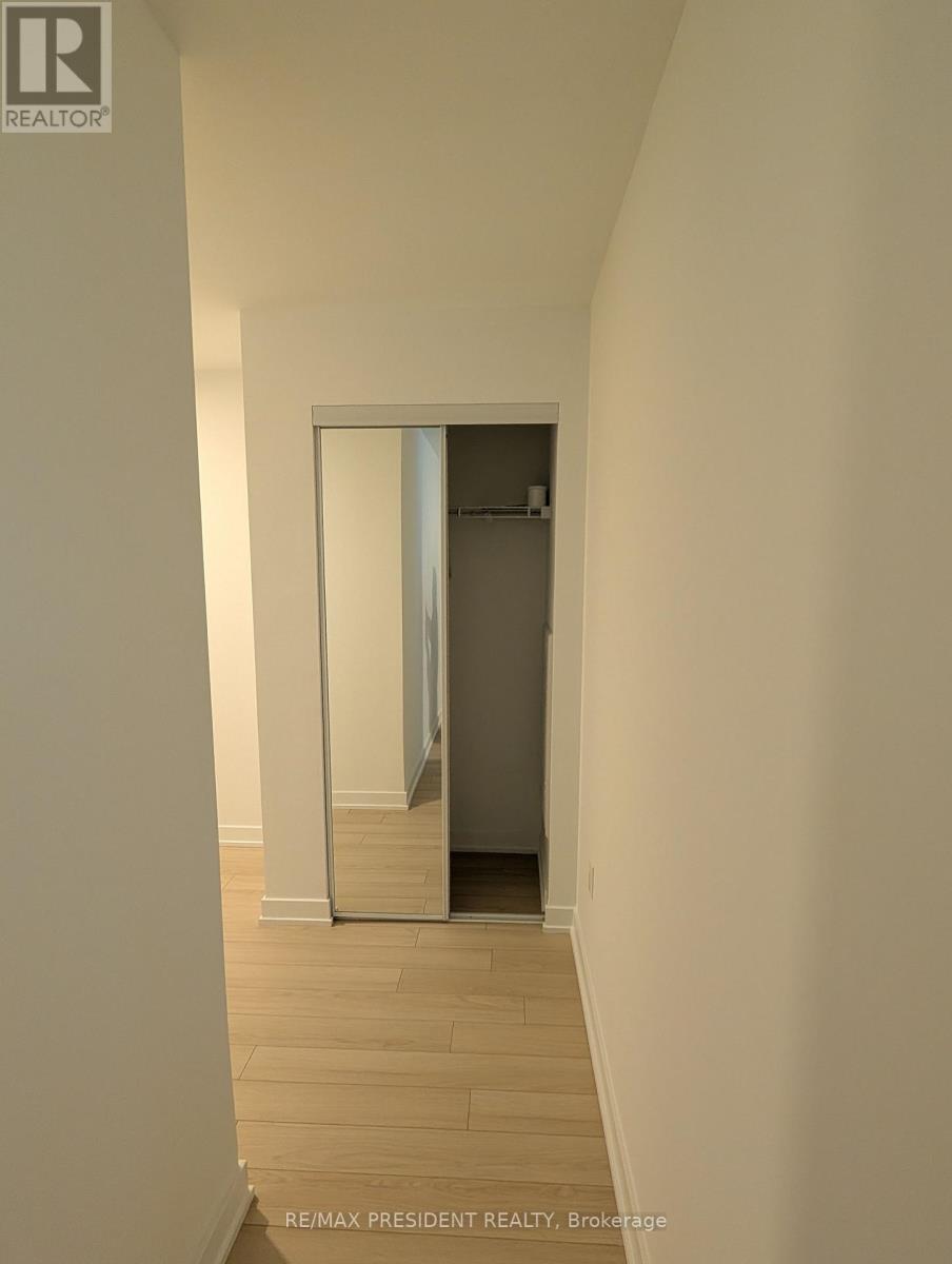 722 - 15 Skyridge Drive, Brampton (Bram East), Ontario  L6P 4S7 - Photo 4 - W12629612